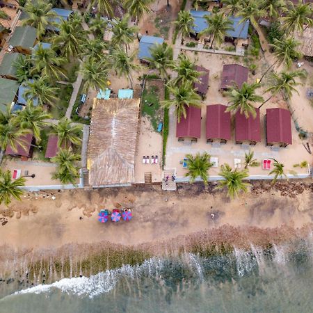 Vista Praia Beach Resort Andzsuna Kültér fotó