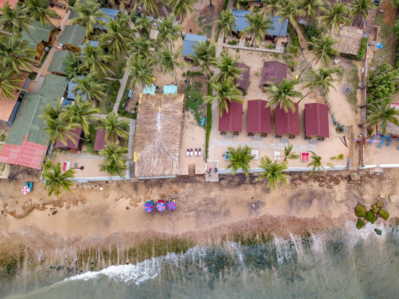 Vista Praia Beach Resort Andzsuna Kültér fotó