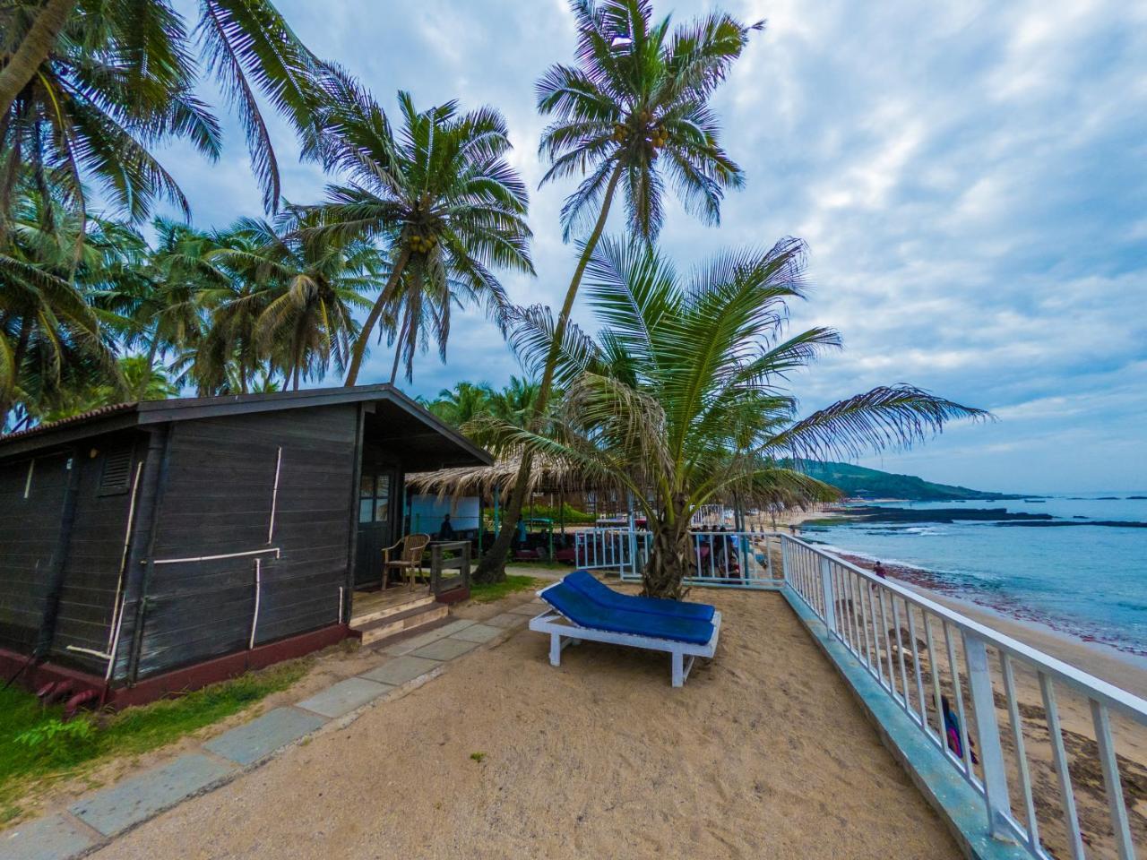 Vista Praia Beach Resort Andzsuna Kültér fotó