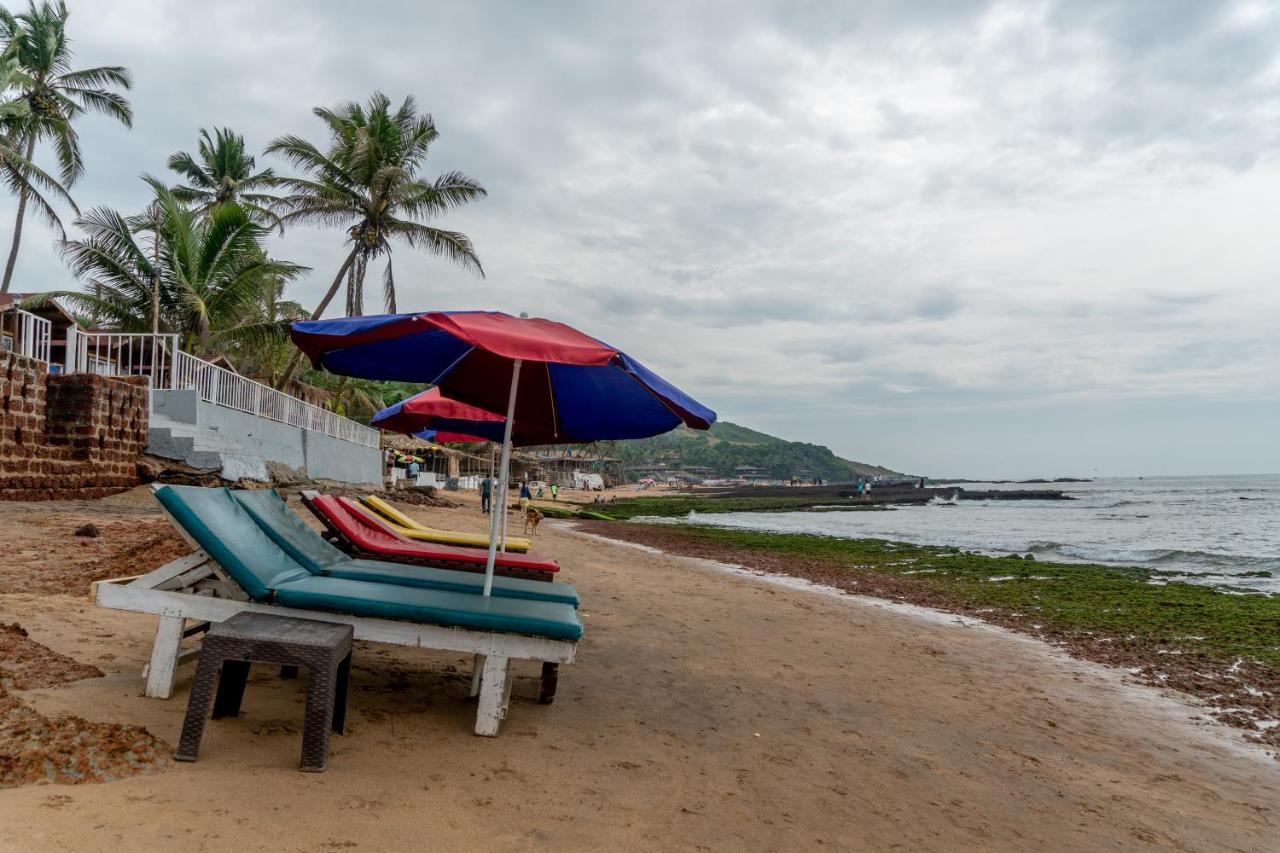 Vista Praia Beach Resort Andzsuna Kültér fotó