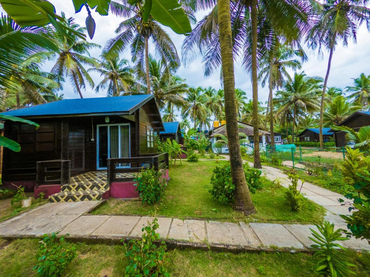 Vista Praia Beach Resort Andzsuna Kültér fotó